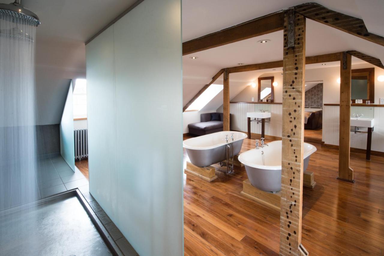 Signature Suite,1002096693:JPEG