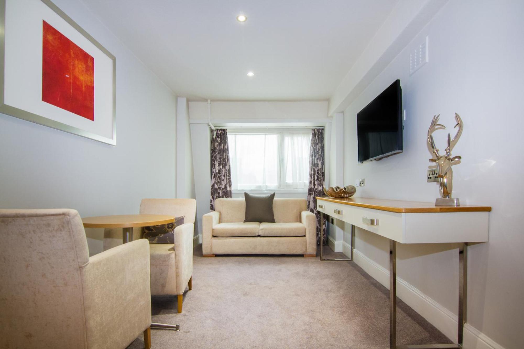 Junior Suite,1208746177:JPEG