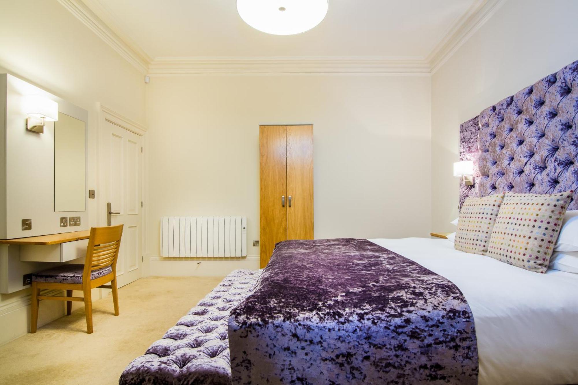 Deluxe Double Room,1274097214:JPEG