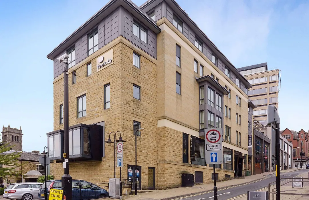Travelodge Harrogate-1