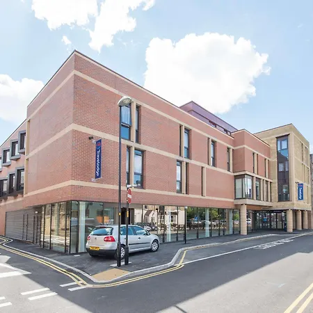 Travelodge Harrogate West Park-2